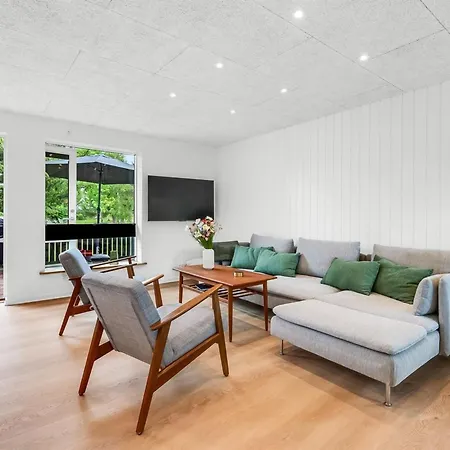 펜션 Aischa - 1-5km From The Sea By Interhome *